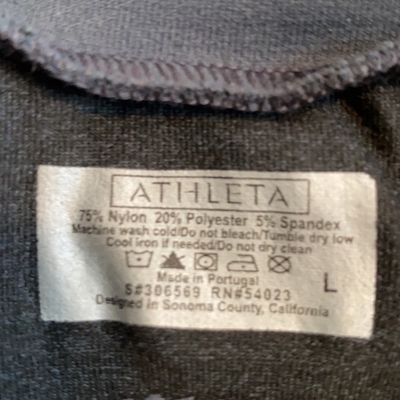 Athleta Gray Performance Ski 1/4 Zip - L - Picture 5 of 5